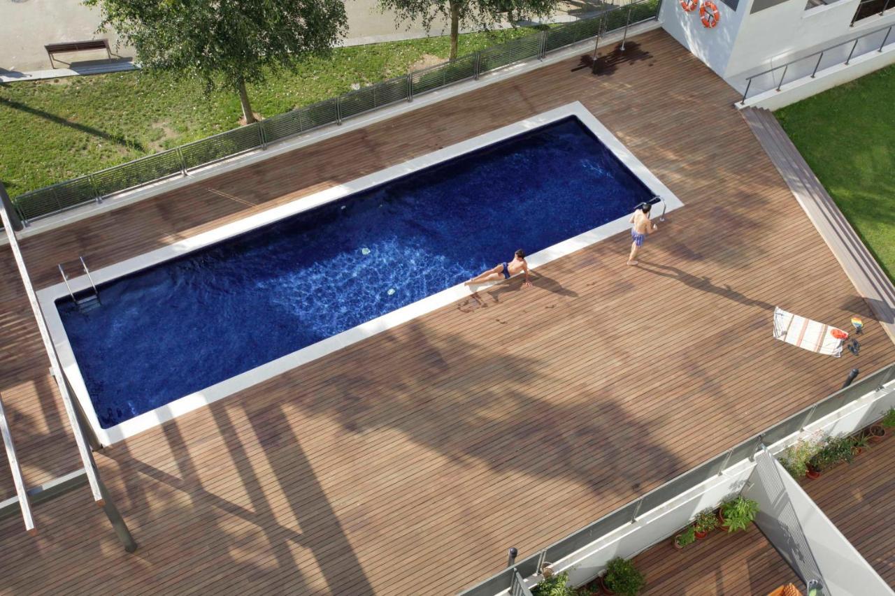 1217 - Pool And Beach Nice Apartment II バルセロナ エクステリア 写真