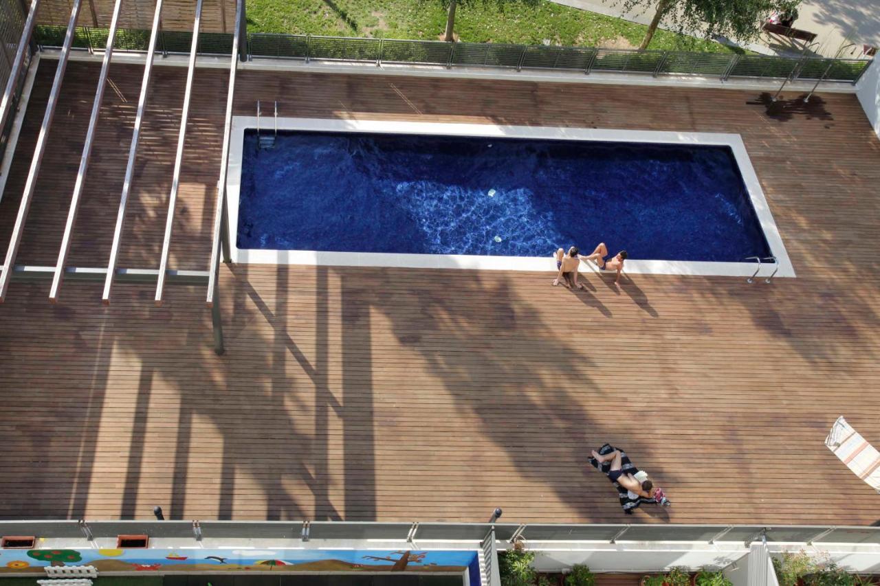 1217 - Pool And Beach Nice Apartment II バルセロナ エクステリア 写真