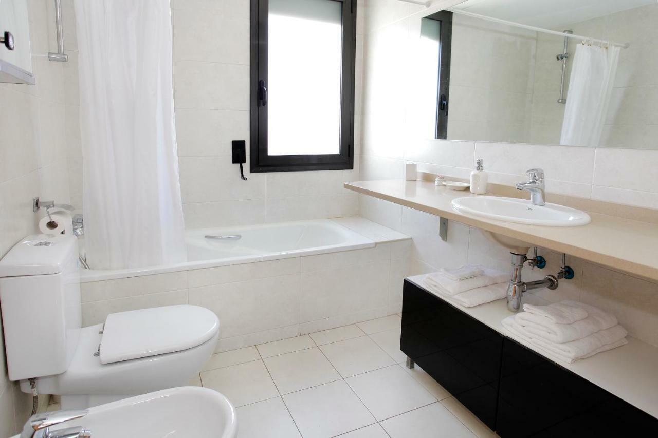 1217 - Pool And Beach Nice Apartment II バルセロナ エクステリア 写真